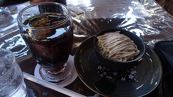 「五十鈴川カフェ」でケーキセット